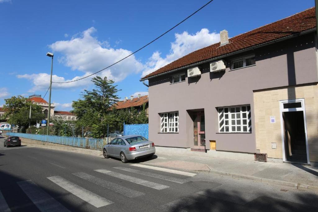 Apartments Rooms Paromlin Centar Zagreb Exterior photo